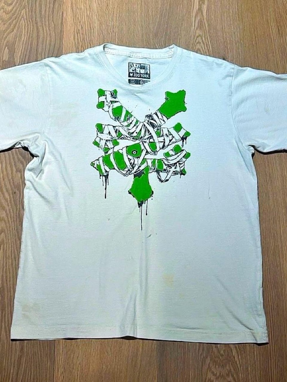 Zoo York White Short Sleeve Tee with Bright Green Graphic